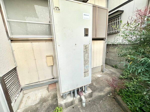 長行西戸建の物件外観写真